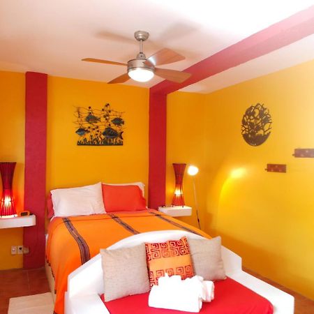Seaside Cabanas Hotel Caye Corker Exterior foto